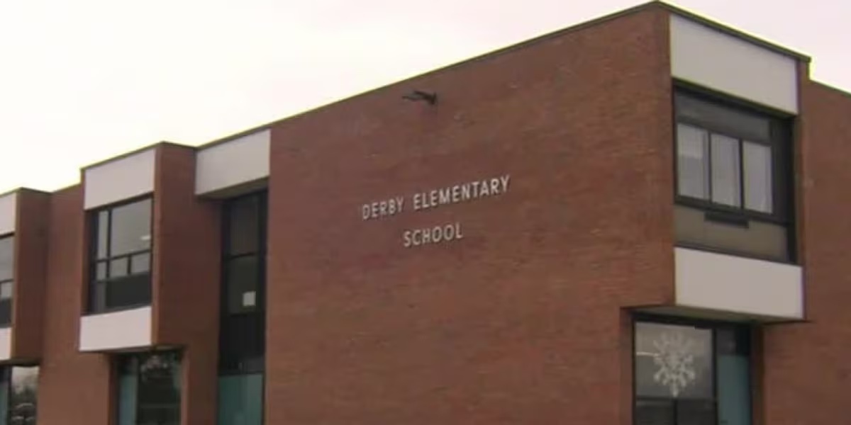 Derby Elementary School entrance
