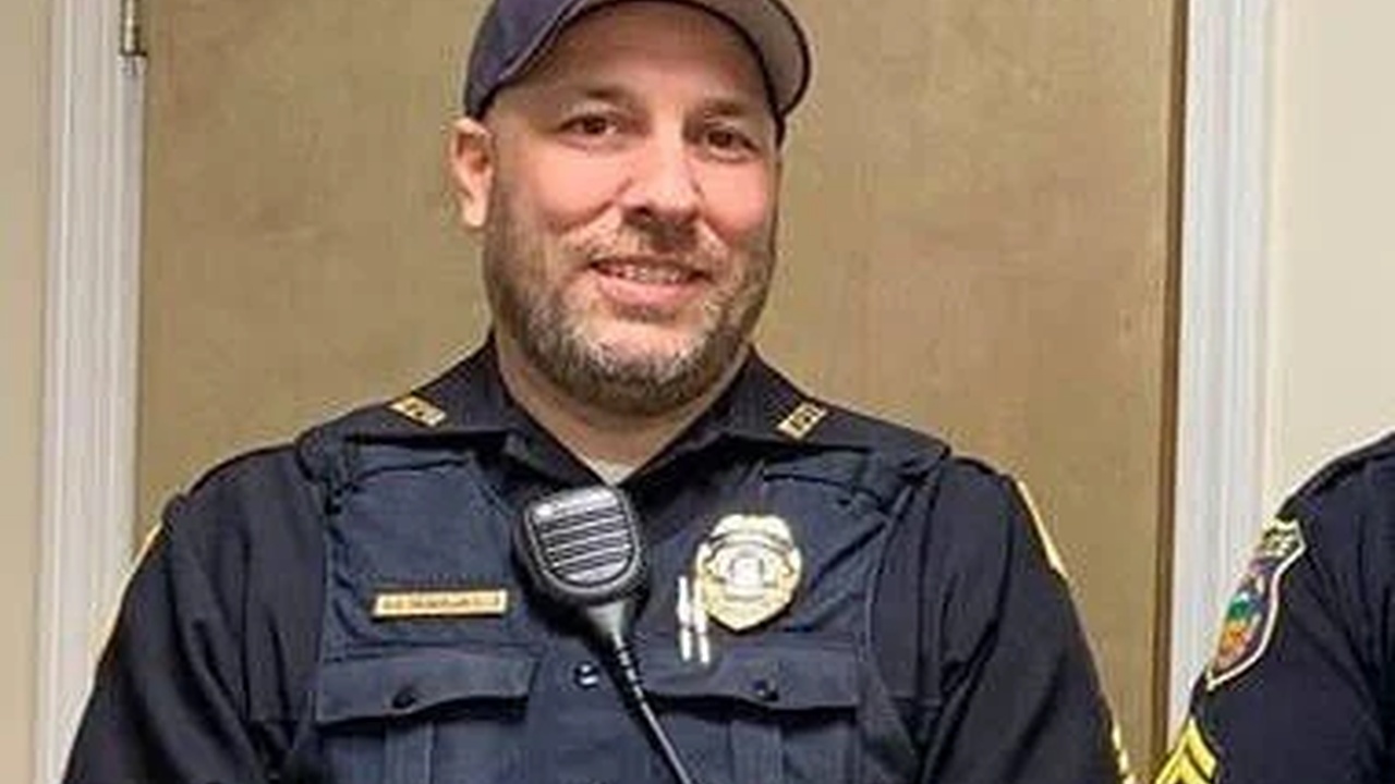 Portrait of a police officer in uniform